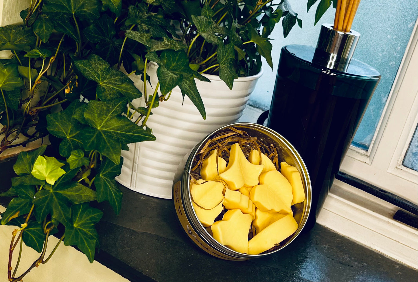 ‘Refresh’ Hand Poured Soy and Beeswax Wax Melts